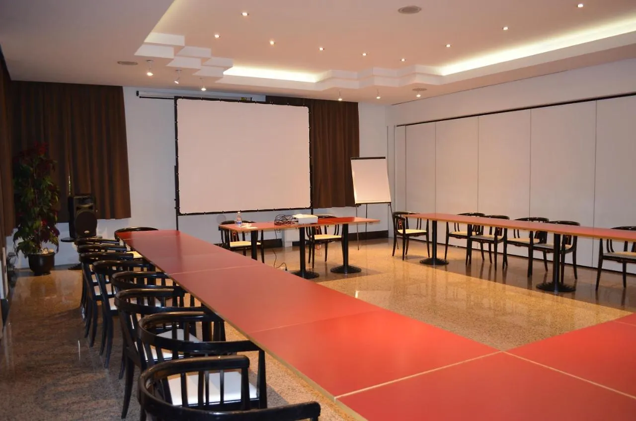 Hotel Diamante Corbetta 4*,  Italia