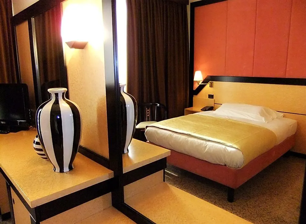 Hotel Diamante Corbetta